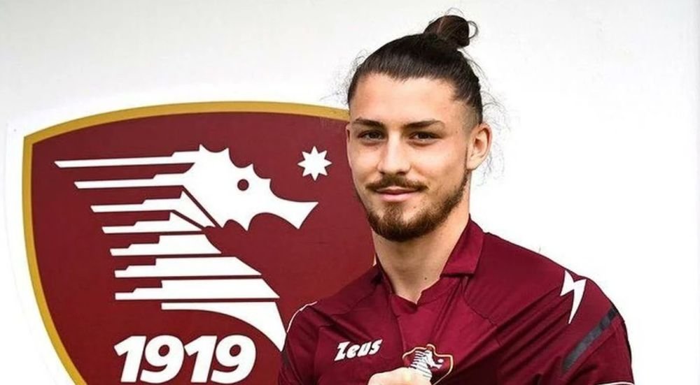 7 români în Serie A, doar 3 titulari! Cum arată echipele tip pentru 2022 + ce se întâmplă cu Mihăilă_2