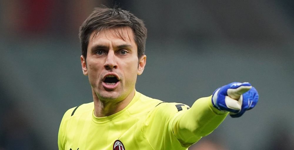 7 români în Serie A, doar 3 titulari! Cum arată echipele tip pentru 2022 + ce se întâmplă cu Mihăilă_7