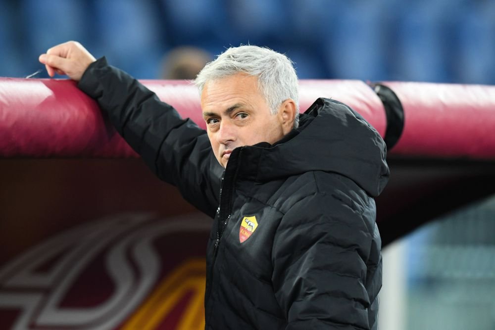 Cum a reacționat Jose Mourinho după ce un fan l-a așteptat 7 zile în fața bazei de antrenament _3