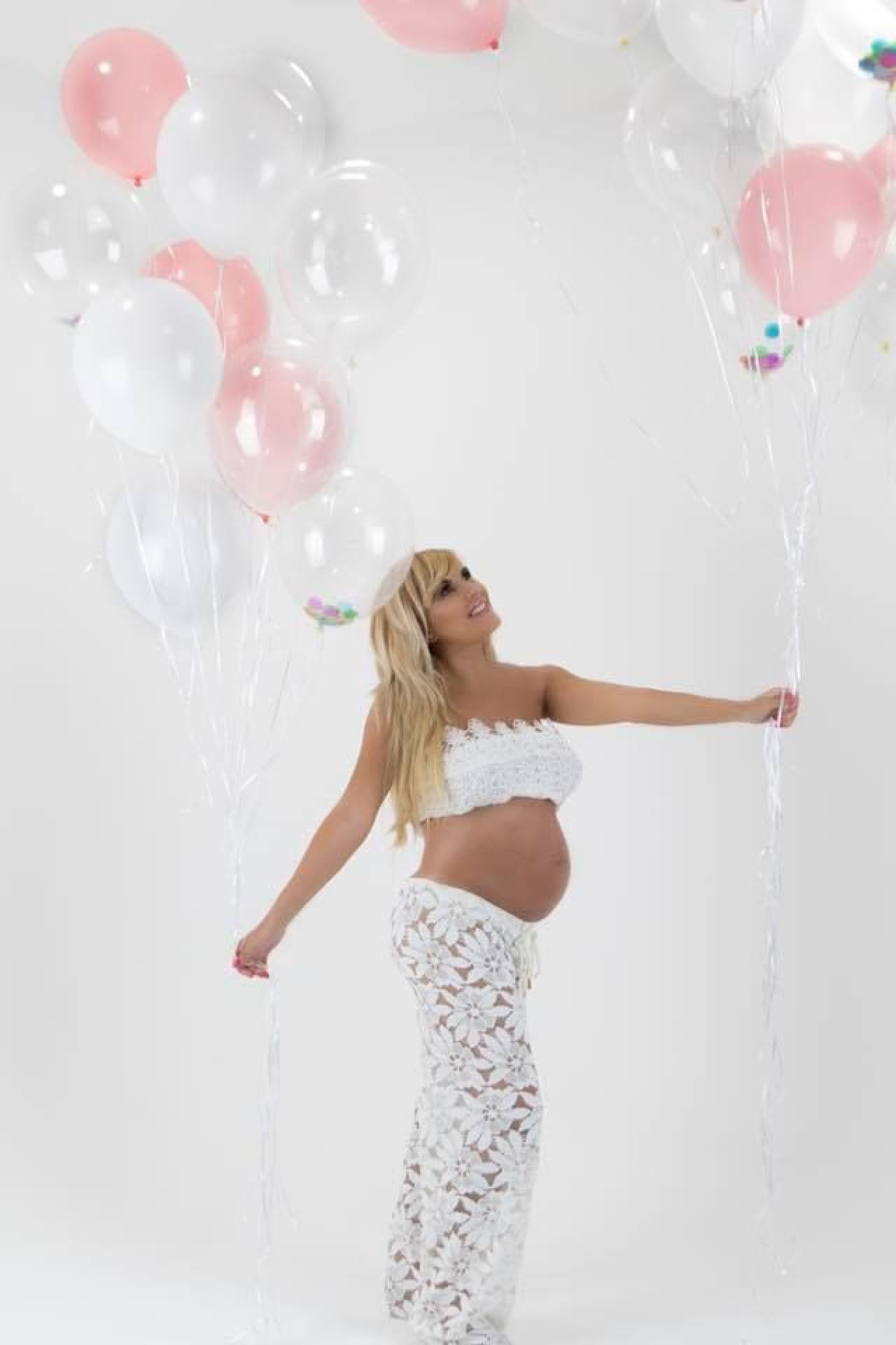 Elena Udrea a spus totul despre iubitul ei fotbalist!_12