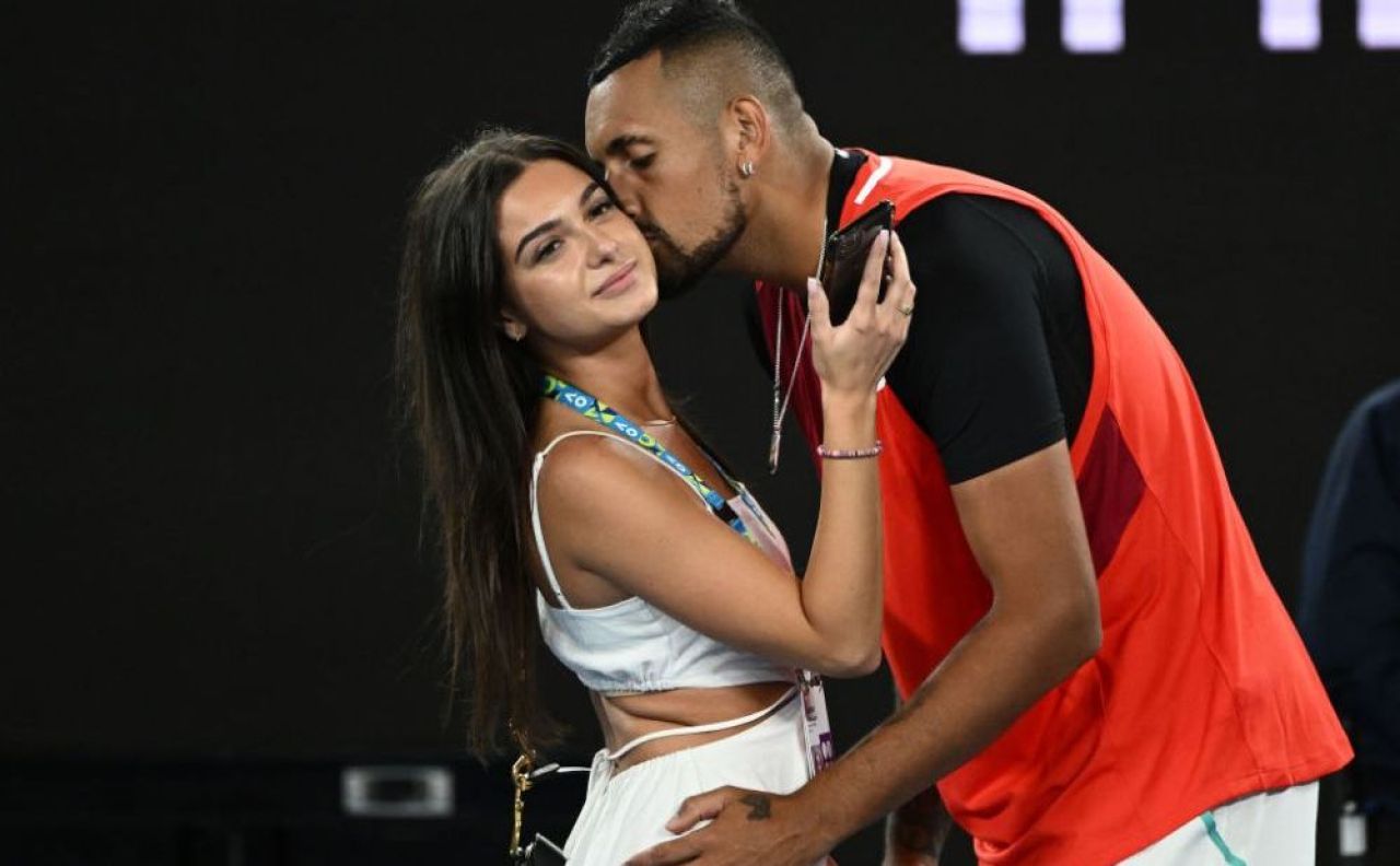 „I-a dat cu seen?” :) Lleyton Hewitt l-a ignorat total pe campionul de Grand Slam, Kyrgios, când a făcut lotul de Cupa Davis_13