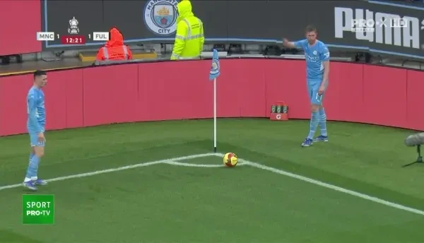 GOOOOOL CITY! De Bruyne a centrat din corner la prima bară, John Stones s-a înălțat perfect și a trimis balonul în plasă