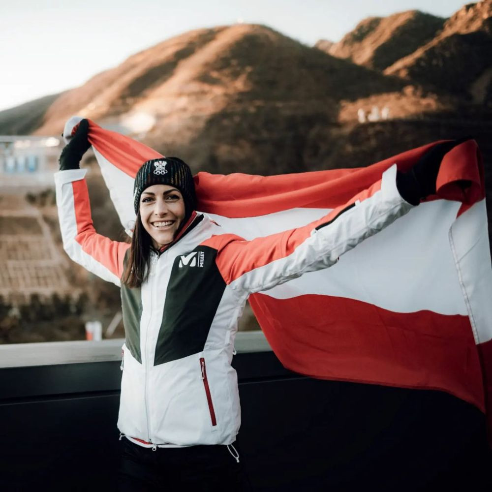 Fără inhibiții! S-au dezbrăcat complet pentru coperta Playboy înainte de a participa la Jocurile Olimpice de iarnă _12