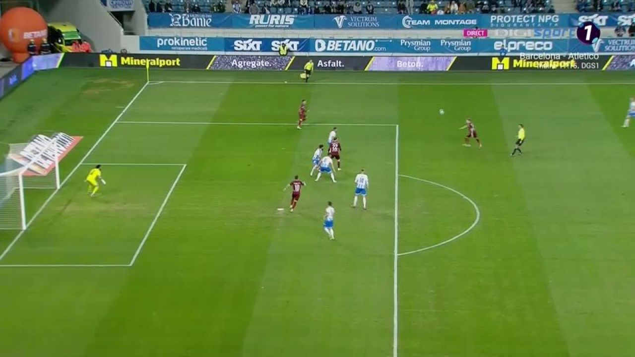 Universitatea Craiova - CFR Cluj 1-1. Gustavo înscrie la ultima fază, după un meci nebun! Doi jucători ai campioanei, eliminați_5