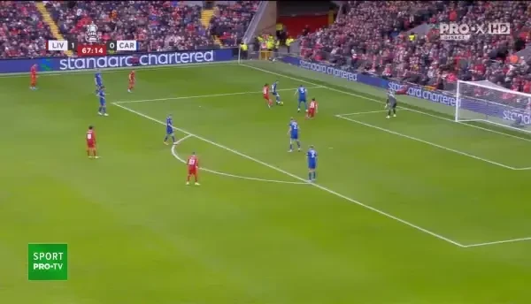 GOOOOOL LIVERPOOL! Luis Diaz profită de o gafă a apărării adverse &icirc;n propriul careu și &icirc;i trimite lui Minamino, care aflat &icirc;n fața porții, nu ratează