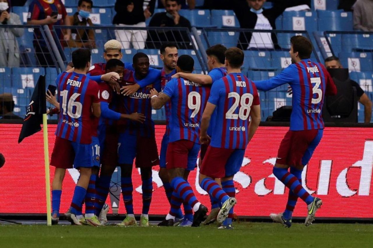 Barcelona - Atletico 4-2. Ca în vremurile bune! Catalanii au făcut show pe Camp Nou. Dani Alves și Adama Traore, la înălțime_2