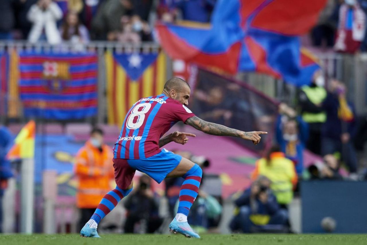 Barcelona - Atletico 4-2. Ca în vremurile bune! Catalanii au făcut show pe Camp Nou. Dani Alves și Adama Traore, la înălțime_9