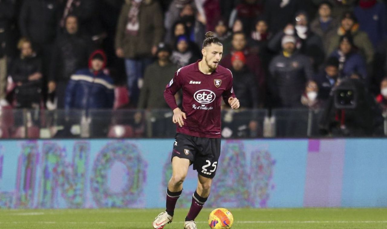 Gazzetta dello Sport s-a lămurit în privința lui Radu Drăgușin, după doar un meci la Salernitana. Nota primită_11