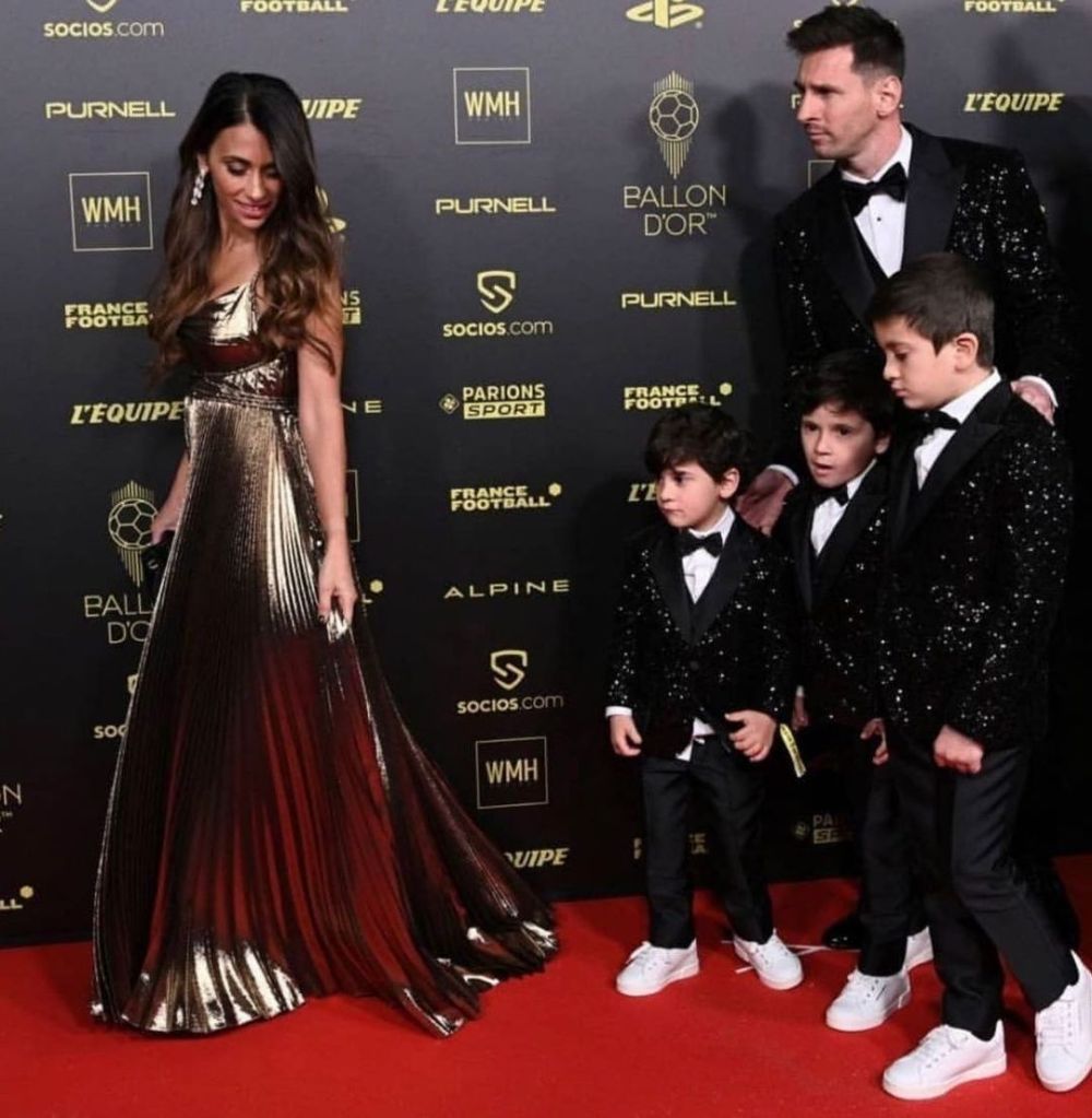 Copiii lui Messi, gata să 'trădeze' fotbalul?! Soția argentinianului a postat o fotografie de la primele antrenamente _4