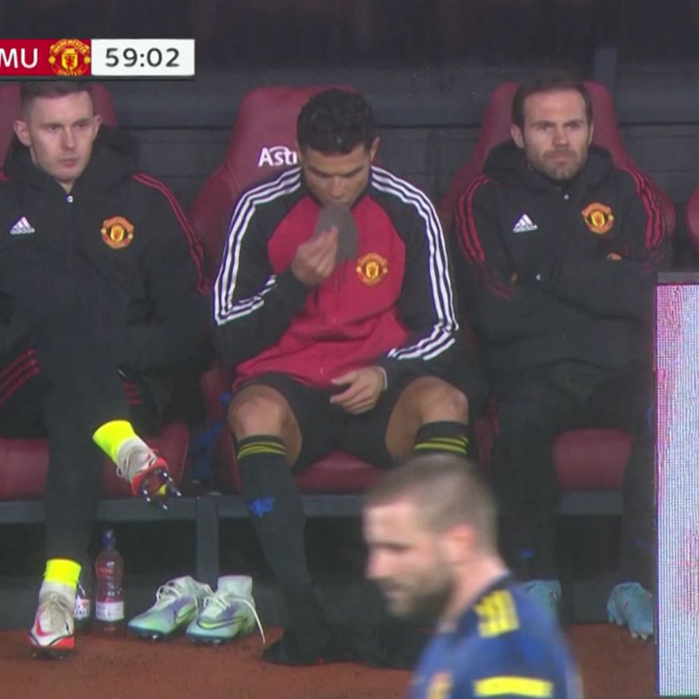 Imagini emoționante cu Ronaldo, chiar &icirc;nainte să intre pe teren! Ce a făcut superstarul portughez