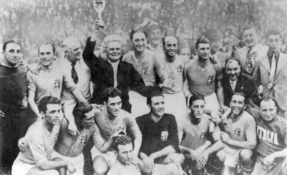 SPECIAL | „Italia lui Mussolini”. Generația impresionantă care câștigat trei trofee internaționale în perioada interbelică_16