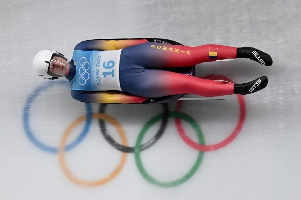JO 2022 | Raluca Strămăturaru s-a răsturnat cu sania și n-a mai terminat concursul. Rezultatele rom&acirc;nilor din ziua a patra
