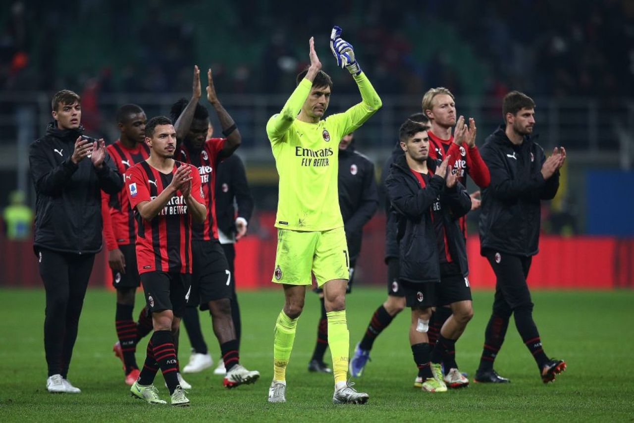 Tătărușanu, elogiat de AC Milan chiar de ziua sa! Mesajul special primit de portarul român _4