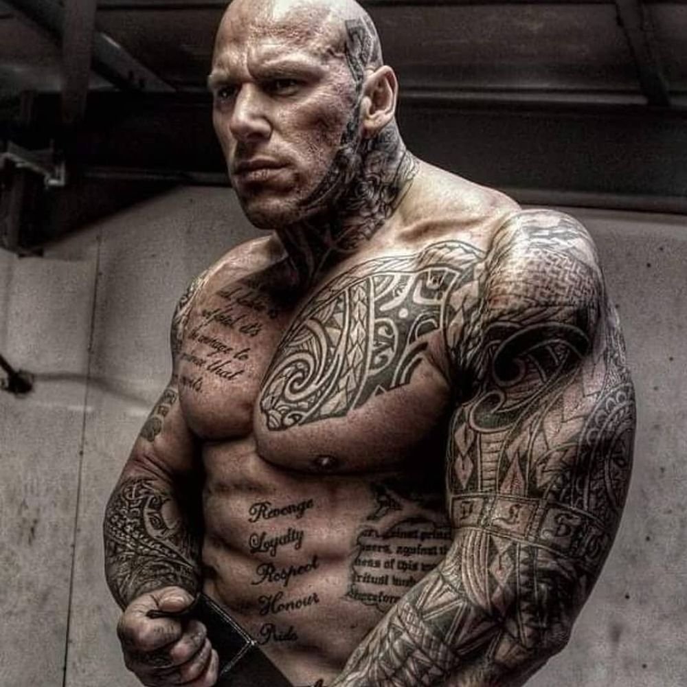 Rico Verhoeven, testul abdomenului ”de fier”! A încasat pumni în abdomen de la ”cel mai înfricoșător om din lume”_2