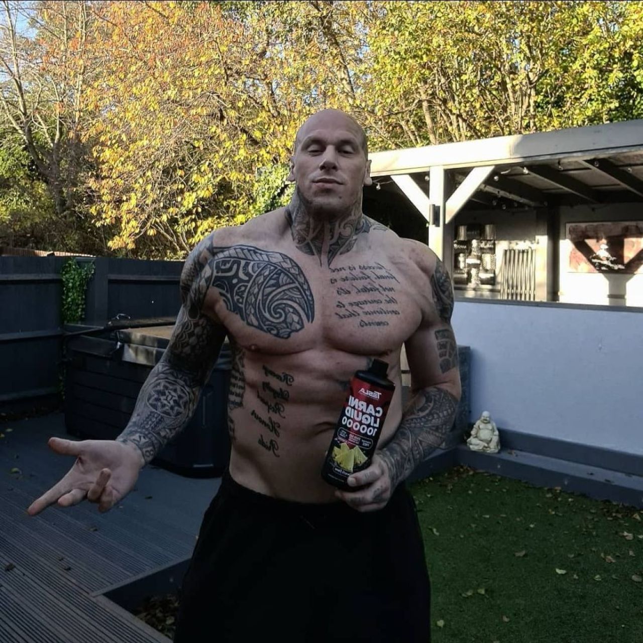 Rico Verhoeven, testul abdomenului ”de fier”! A încasat pumni în abdomen de la ”cel mai înfricoșător om din lume”_8