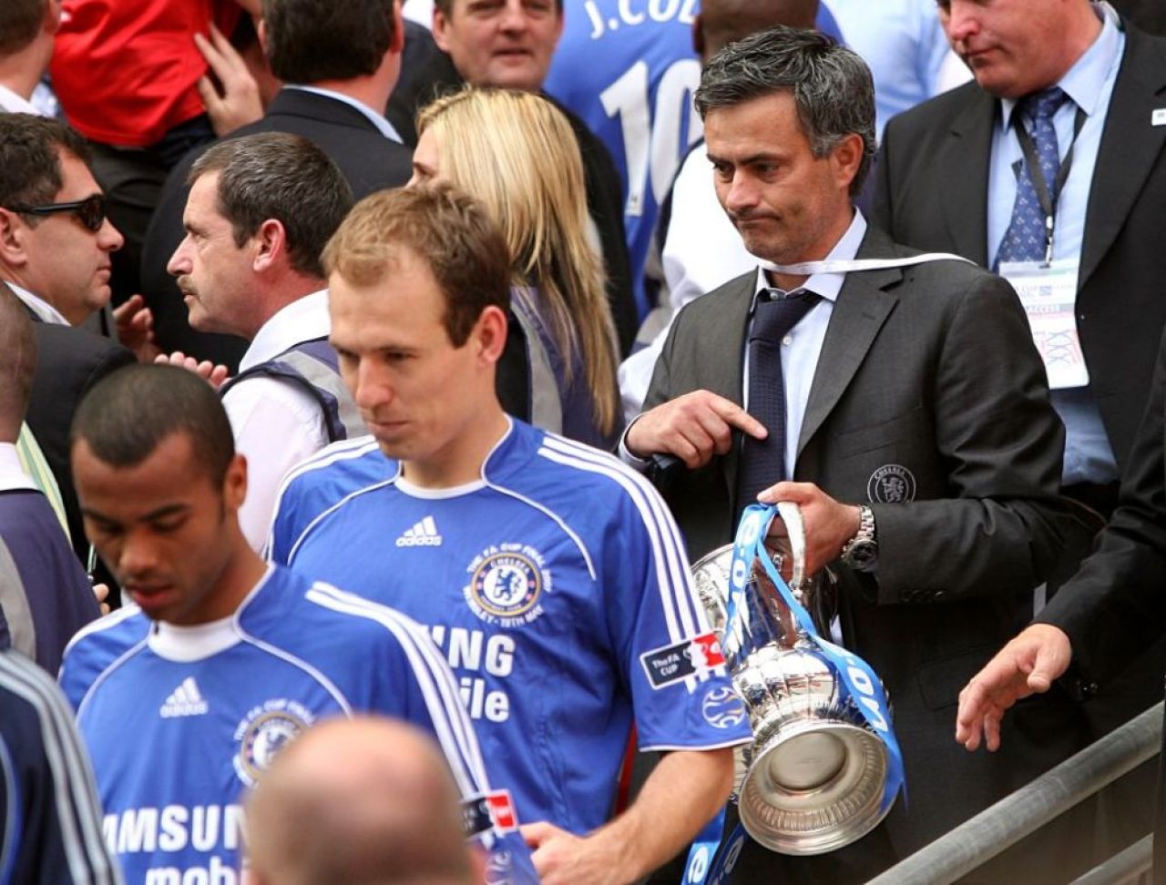 Poveștile FA Cup | A fost la închisoare din cauza câinelui său, iar apoi a câștigat trofeul! Săptămâna pe care Mourinho nu o va uita niciodată_12