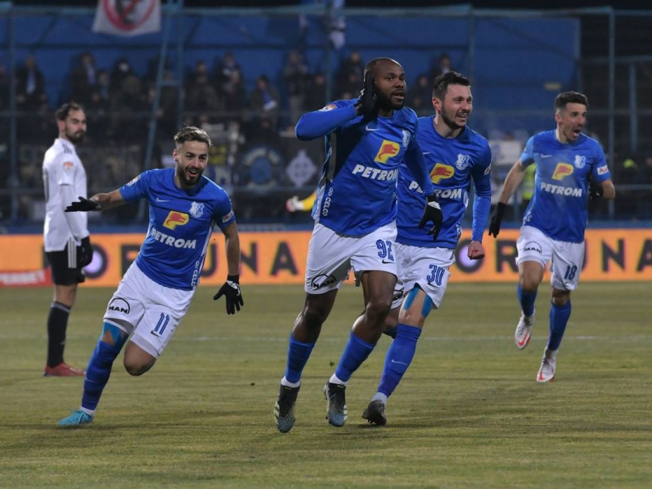 Farul - FC Voluntari 3-0. Hagi a făcut instrucție cu revelația campionatului. Moldoveanu, omul meciului cu gol și assist_1