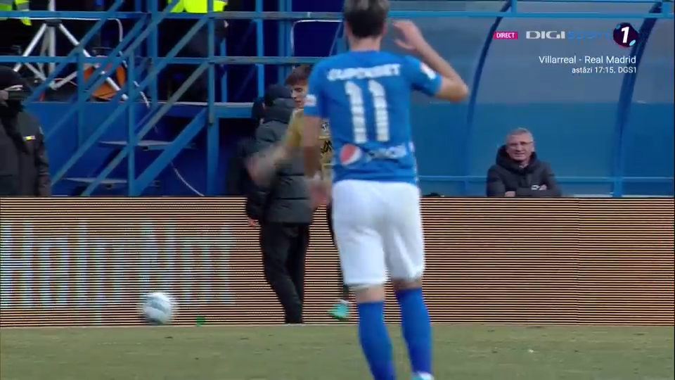 Ce cadou a primit puștiul speriat de Gică Hagi: 