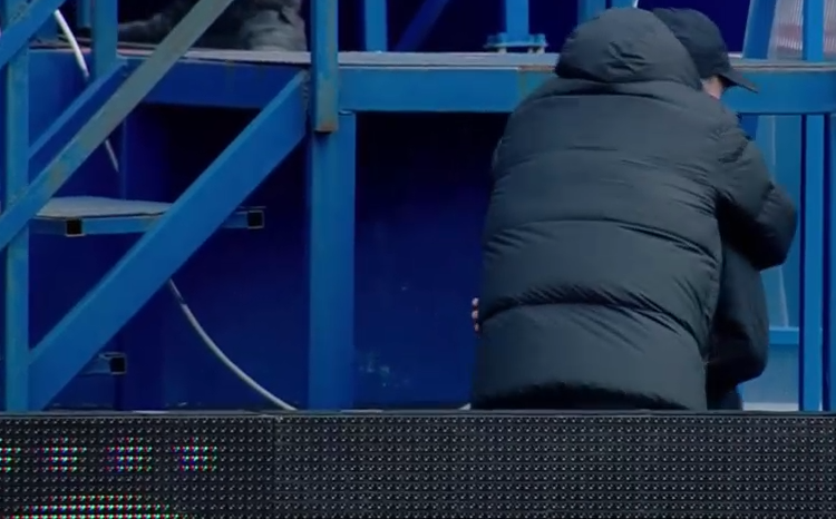 Ce cadou a primit puștiul speriat de Gică Hagi: 