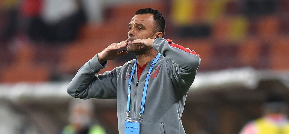 Becali și-a &icirc;ncălcat promisiunea față de Toni Petrea! Decizia luată &icirc;n timpul meciului cu Chindia