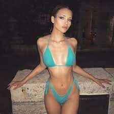 Alesya, fiica unui fost lider mondial din tenis, era considerată anorexică pentru modelling, dar acum are o carieră impresionantă_3