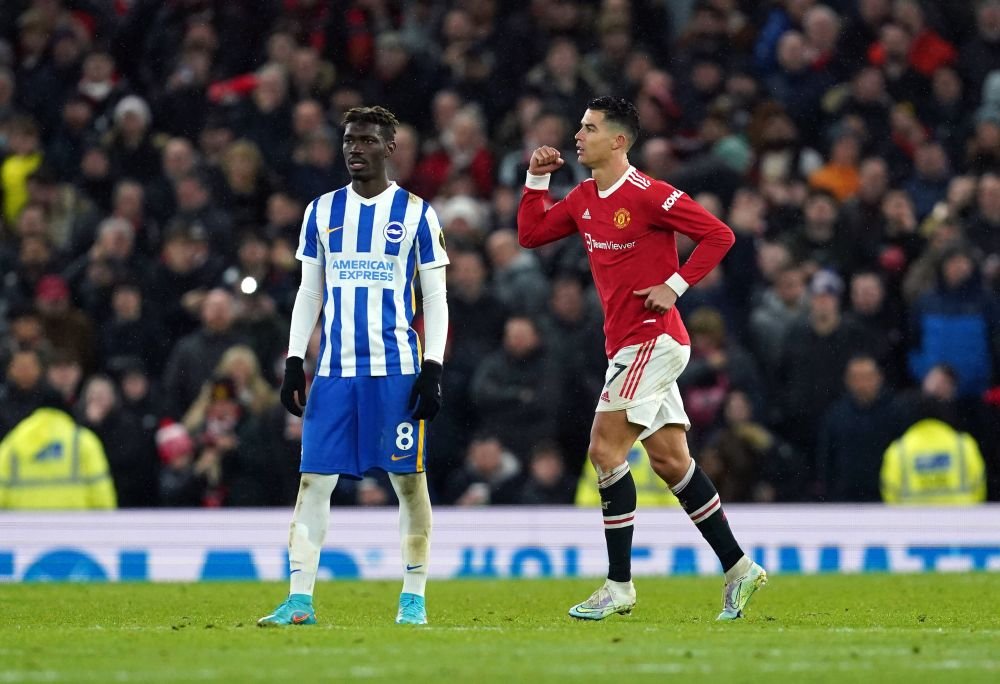 Ronaldo înscrie în seară de Champions League chiar și când nu joacă! :) Messi rata penalty, superstarul portughez marca primul gol al anului _5