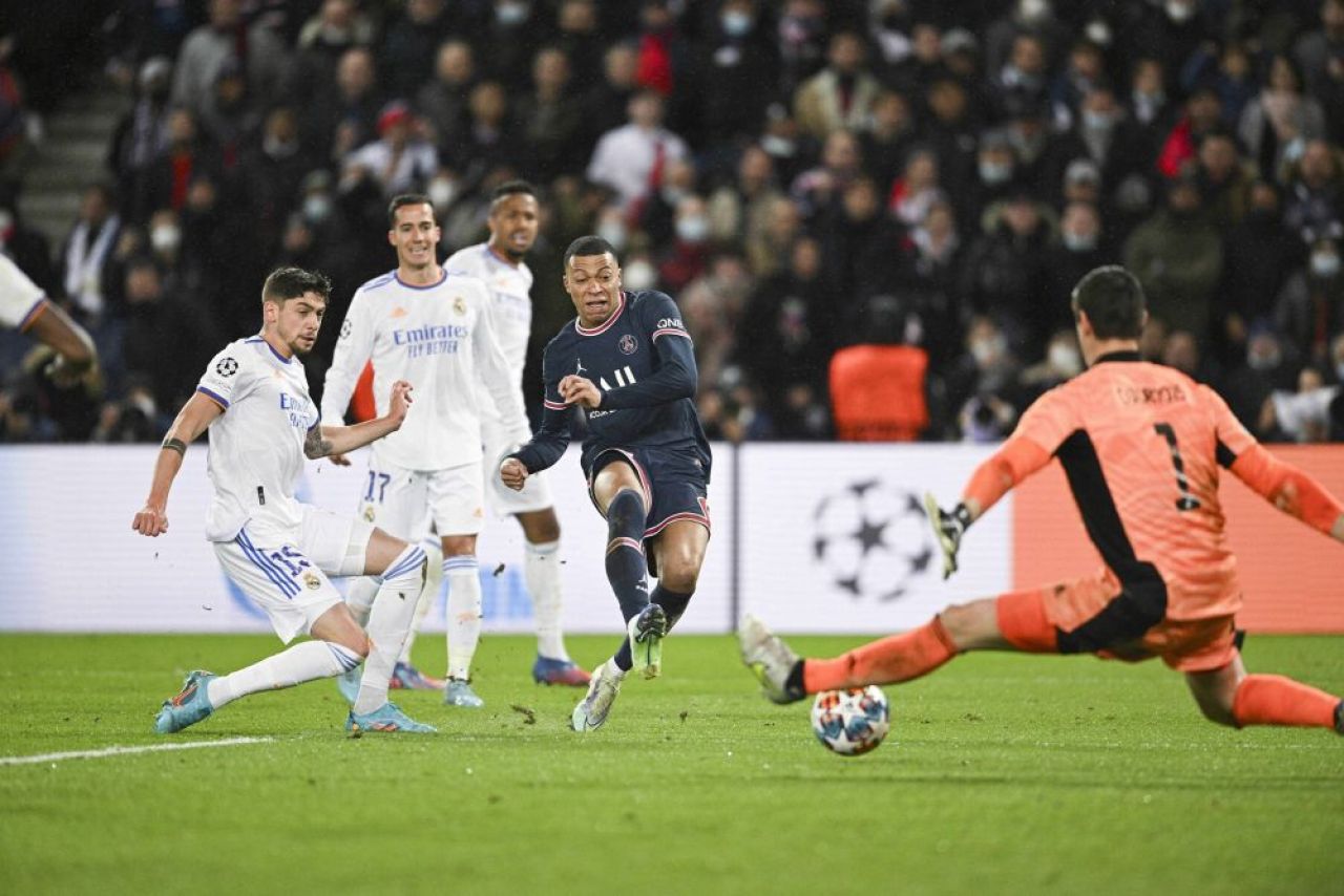 Parisul îl pune la colț pe Messi! Ce note a primit după prestația