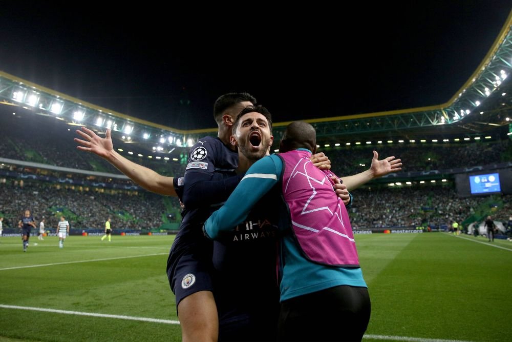 Nu doar Messi îl încântă pe Guardiola! Jucătorul lui City care l-a fascinat pe antrenor: „Mereu îi spun: 'Ești jucătorul perfect!'”_3