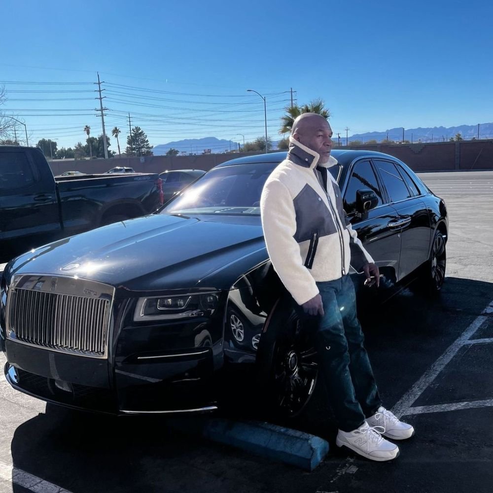 Snoop Dogg ar fi invidios! Mike Tyson, fotografie virală cu un sac imens de marijuana! Câștig de peste 500 de mii de euro pe lună_6