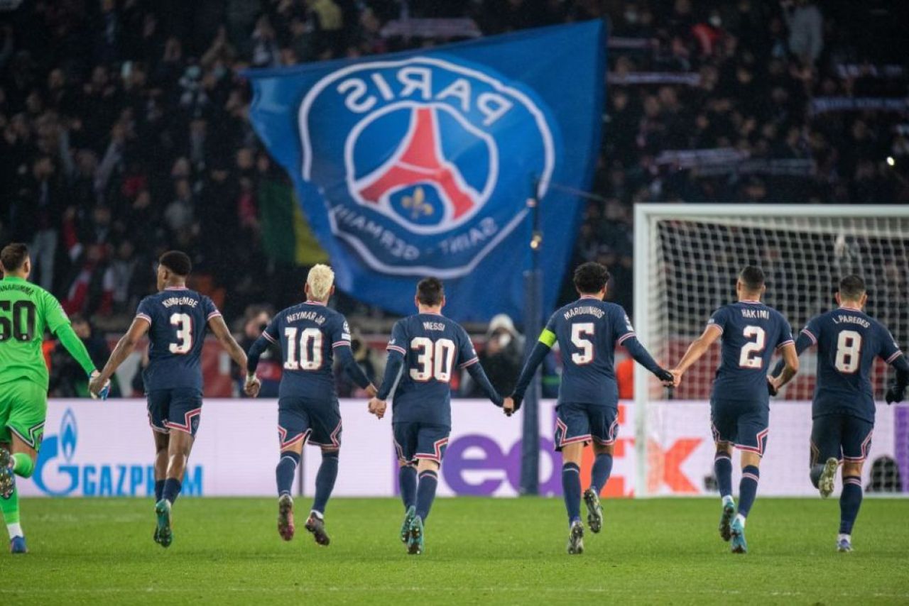 „Îl distrug! Sunt niște nesimțiți!” Aguero știe de ce Messi nu se simte confortabil la PSG _7