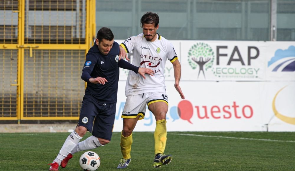 Ce mai face Raul Rusescu, după transferul surprinzător: gol superb în ultima etapă și o eliminare pentru un gest violent_7