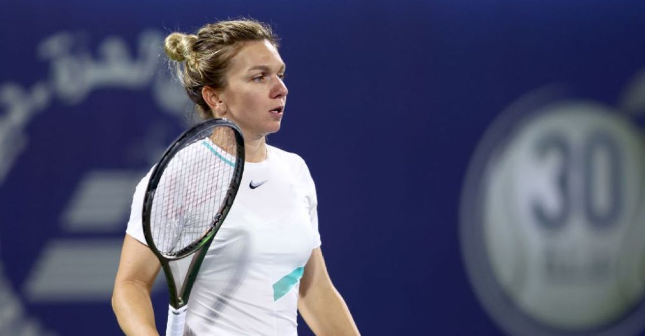 Calificată în semifinale, dubla campioană a turneului de la Dubai, Simona Halep nu se gândește la trofeu: „E prea departe.”_13