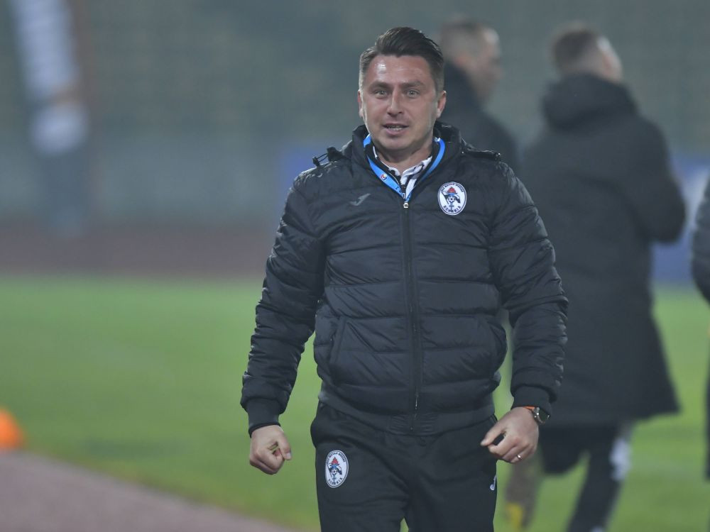 A adus bani de acasă . Detalii din interior despre situația dezastruoasă de la Mediaș. Ce a făcut Yuri &icirc;nainte de a pleca la CFR&nbsp;