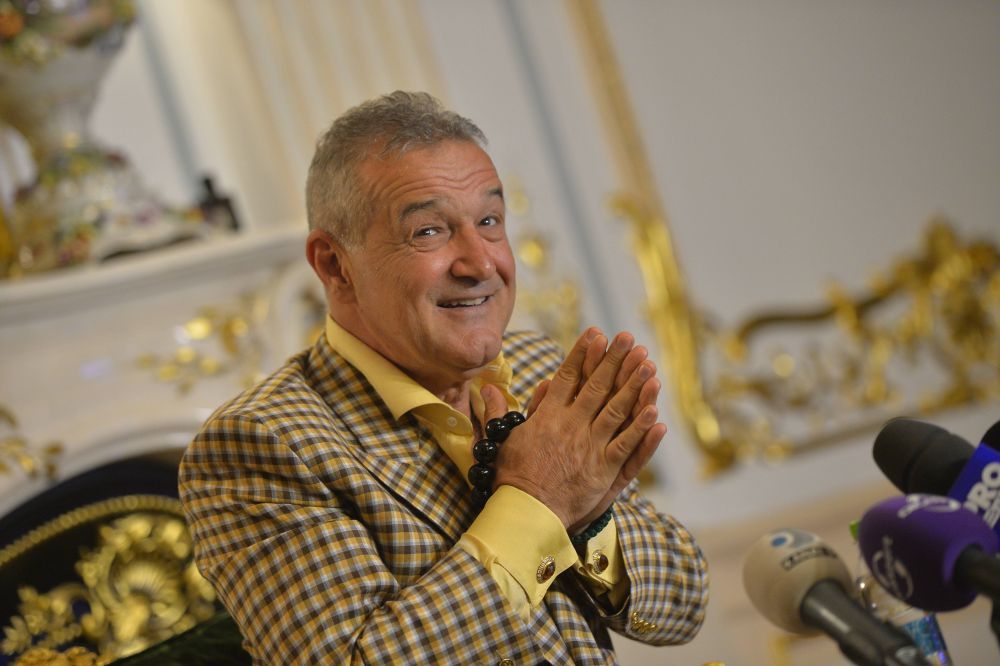 „Mi-a cerut un impresar să îi las să plece!” Gigi Becali a anunțat încă două plecări de la FCSB în iarnă_15