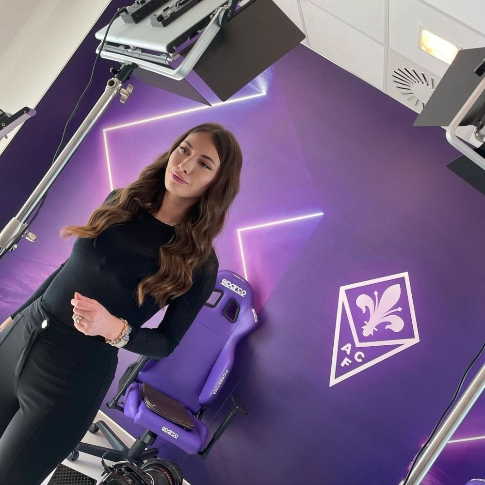 Reacție dură a ofițerului de presă de la Fiorentina după imaginile virale cu Arthur Cabral! Răspuns pentru fanii care au spus că jucătorul îi făcea avansuri _40