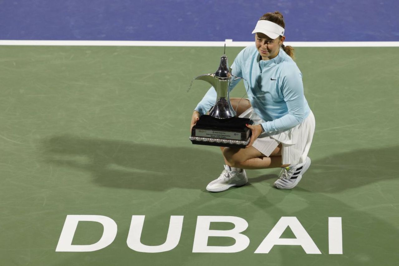 Devoratoarea Jelena Ostapenko! Letona a câștigat turneul de la Dubai, după o finală excelentă_8