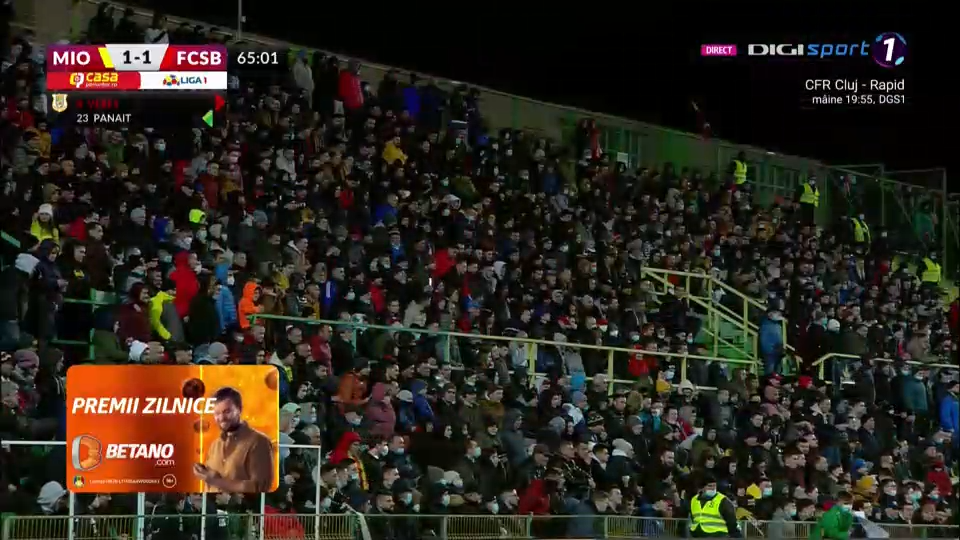 Imagini incredibile de la Mioveni! Tribunele sunt pline, deși legea impune ca arena să fie umplută la 30% din capacitate_4