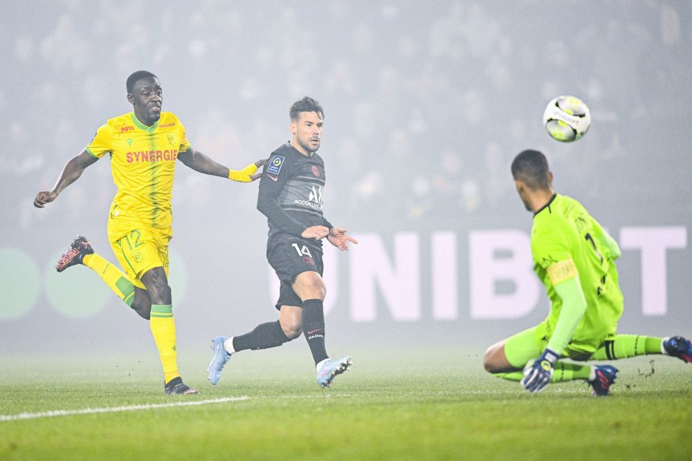 Istorie! Nota 10 în L'Equipe pentru portarul lui Nantes după victoria cu PSG. Messi și Mbappe, corigenți_2