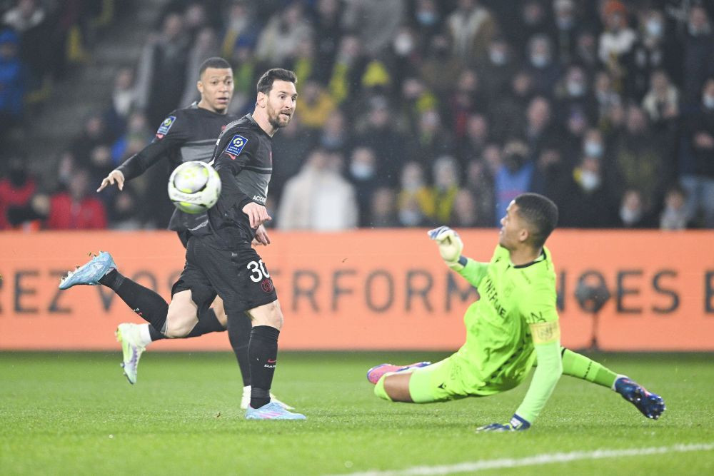 Istorie! Nota 10 în L'Equipe pentru portarul lui Nantes după victoria cu PSG. Messi și Mbappe, corigenți_3