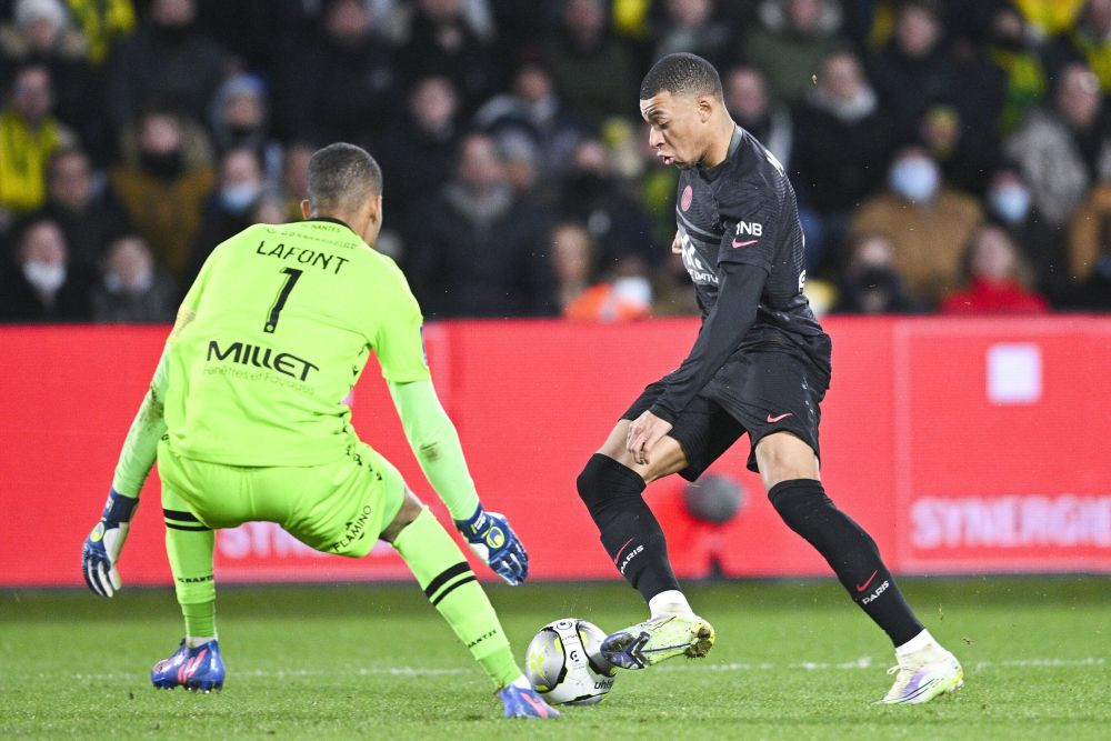 Istorie! Nota 10 în L'Equipe pentru portarul lui Nantes după victoria cu PSG. Messi și Mbappe, corigenți_8