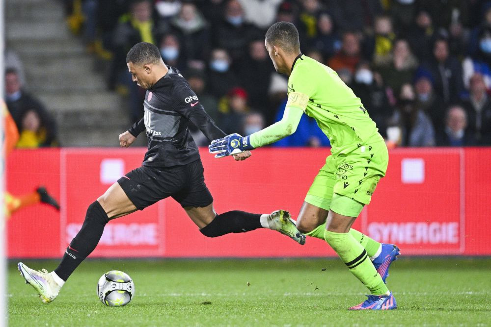 Istorie! Nota 10 în L'Equipe pentru portarul lui Nantes după victoria cu PSG. Messi și Mbappe, corigenți_9