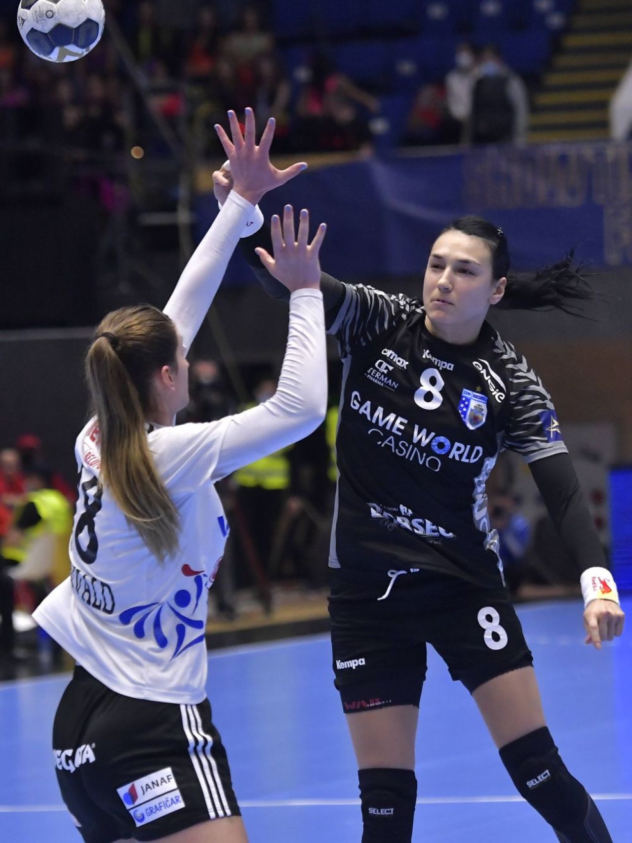 CSM București - Esjberg 29-29.
