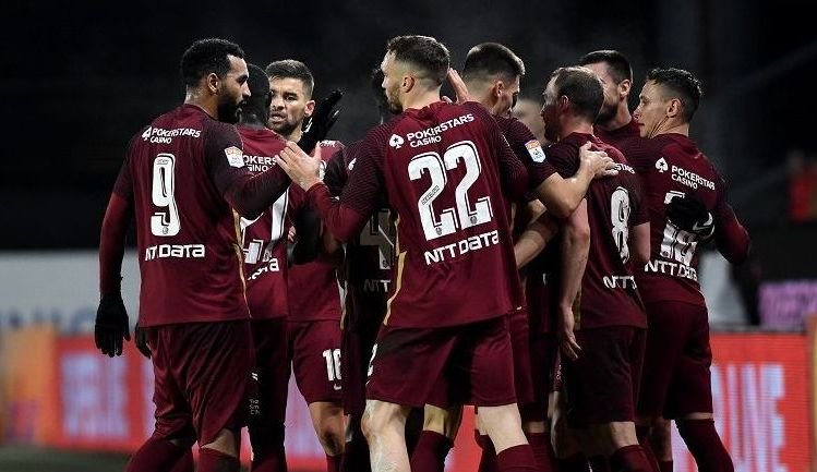 CFR Cluj, întăriri pentru bătălia la titlu cu FCSB: „De luni se va alătura echipei!”_3