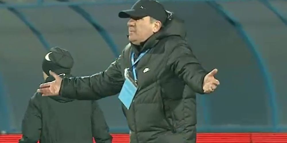 Gică Hagi, un car de nervi după eșecul cu FC Argeș. A intrat pe teren și s-a răstit la Dragoș Nedelcu_2