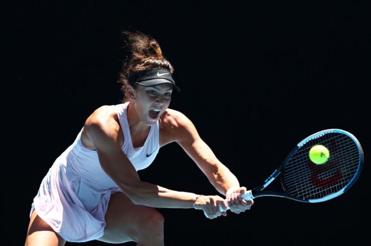 Jaqueline Cristian, prima victorie cu o jucătoare din top 20 WTA! A învins-o pe Rybakina și a salvat o zi neagră pentru tenisul românesc_2