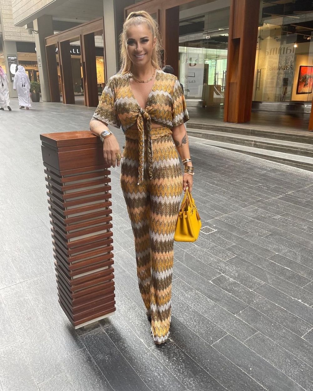 Poza cu care Anamaria Prodan putea să îi facă probleme lui Reghecampf! Șeicii s-au sesizat: „Roag-o să nu mai facă asta!” _6