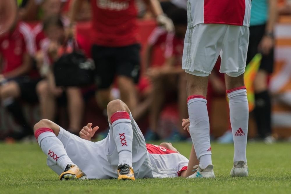 Ajax trebuie să îi achite o despăgubire uriașă familiei fotbalistului care a stat trei ani în comă_8