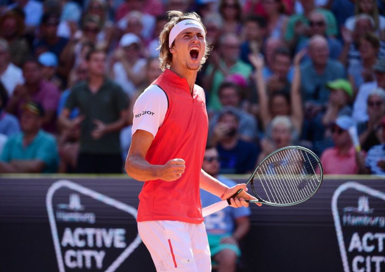 Descalificat! Arbitrul s-a ferit de loviturile lui Alexander Zverev: numărul 3 ATP, scene de violență incredibile în turneul de la Acapulco_12