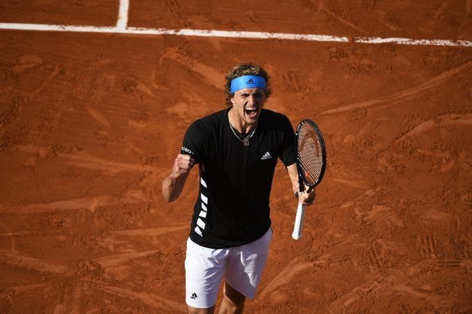 Descalificat! Arbitrul s-a ferit de loviturile lui Alexander Zverev: numărul 3 ATP, scene de violență incredibile în turneul de la Acapulco_13