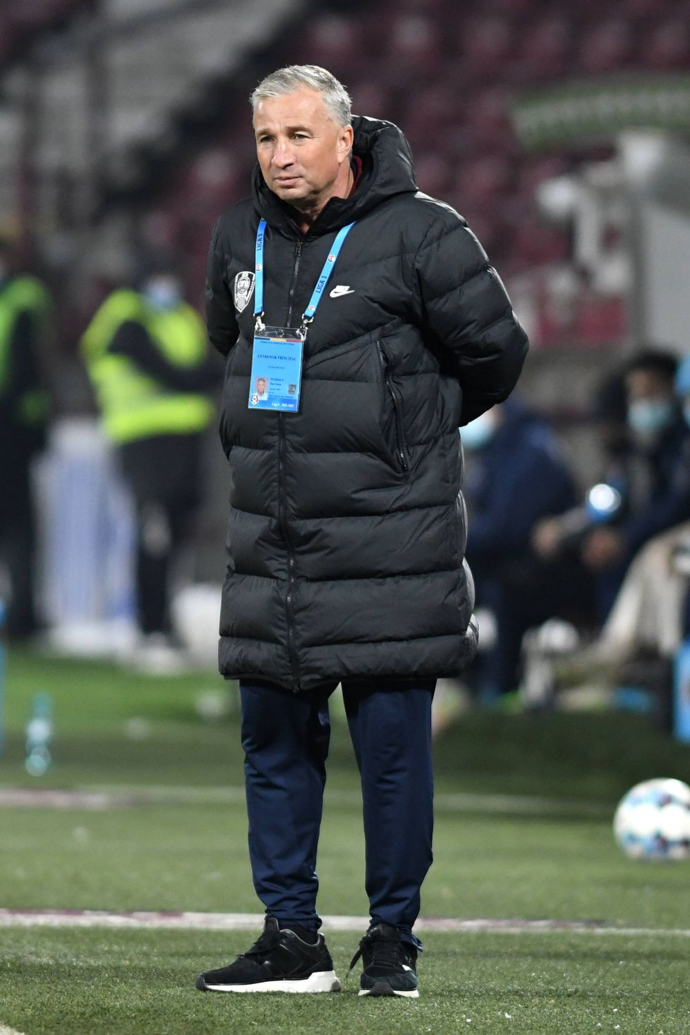 Cine e antrenorul preferat al lui Dan Petrescu și cu ce echipă legendară o compară pe CFR_4